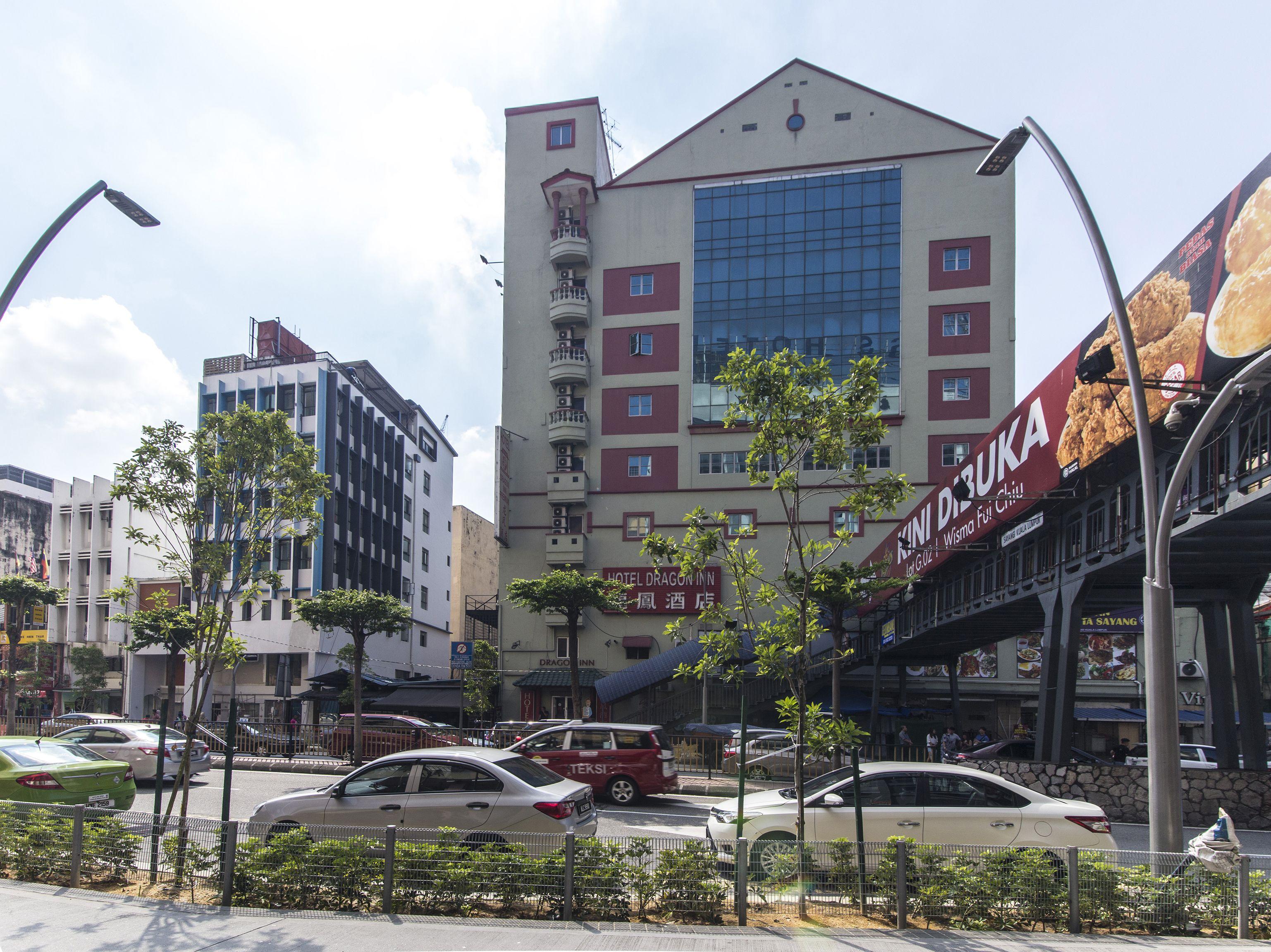 Dragon Inn Premium Hotel — Photos 3